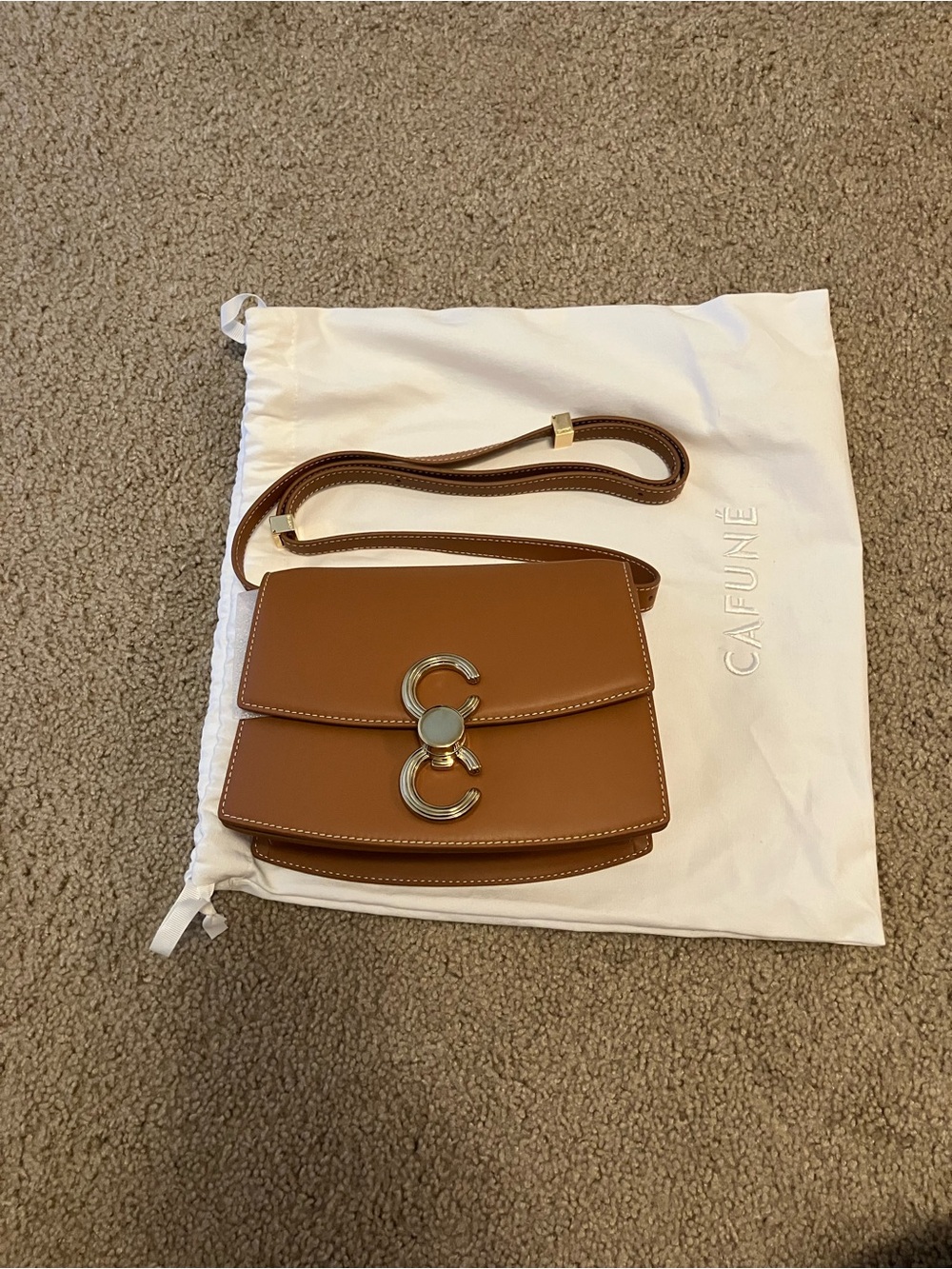 NWOT Cafune Small Pendulum Bag in Cognac/Chestnut